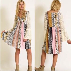 Bohemian Dress With Lace Sleeves Size Large NEW